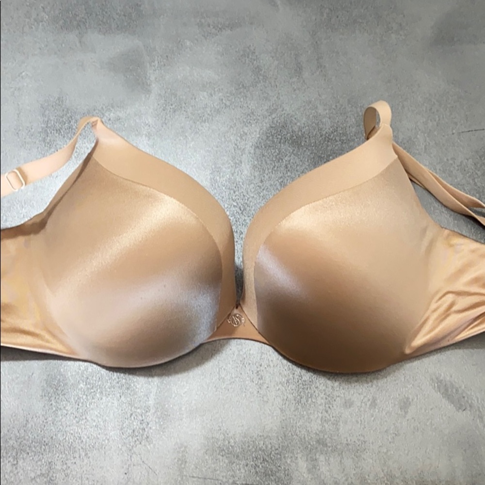 Victoria’s Secret Extreme Push-Up Bra